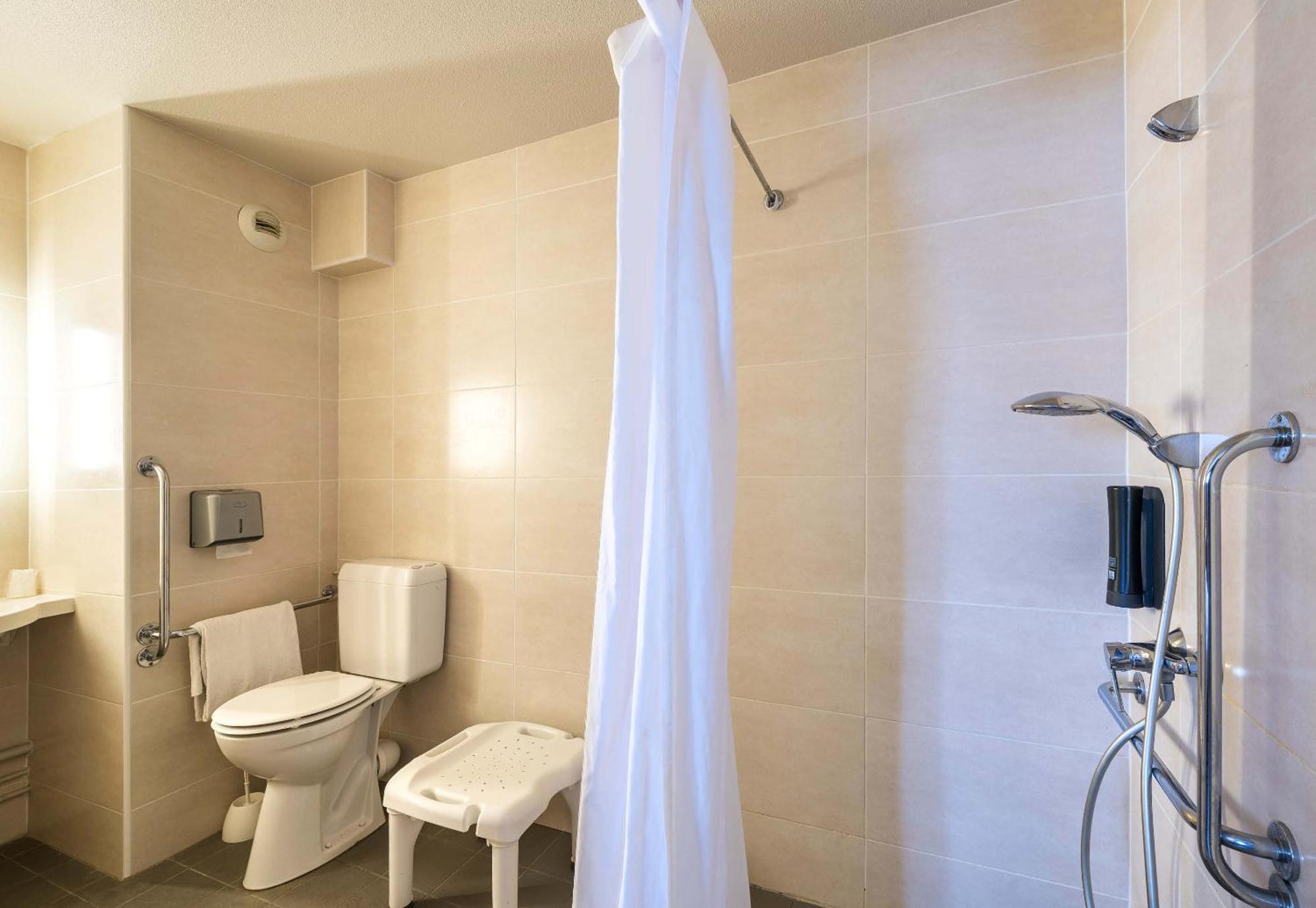 B&B Hotel Angers 1 Beaucouzé Dış mekan fotoğraf