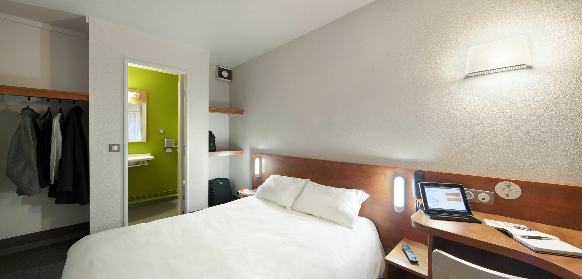 B&B Hotel Angers 1 Beaucouzé Dış mekan fotoğraf