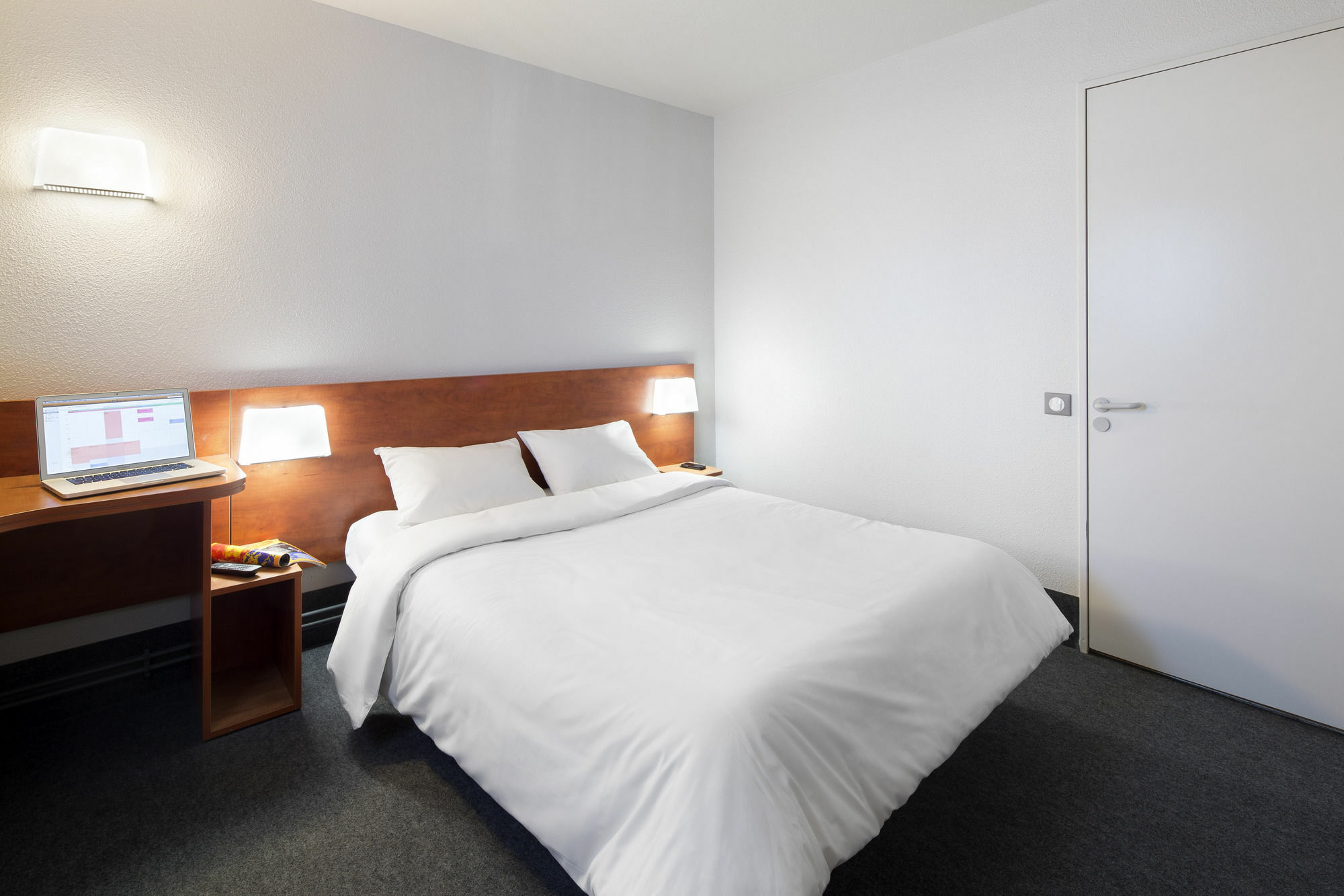 B&B Hotel Angers 1 Beaucouzé Dış mekan fotoğraf